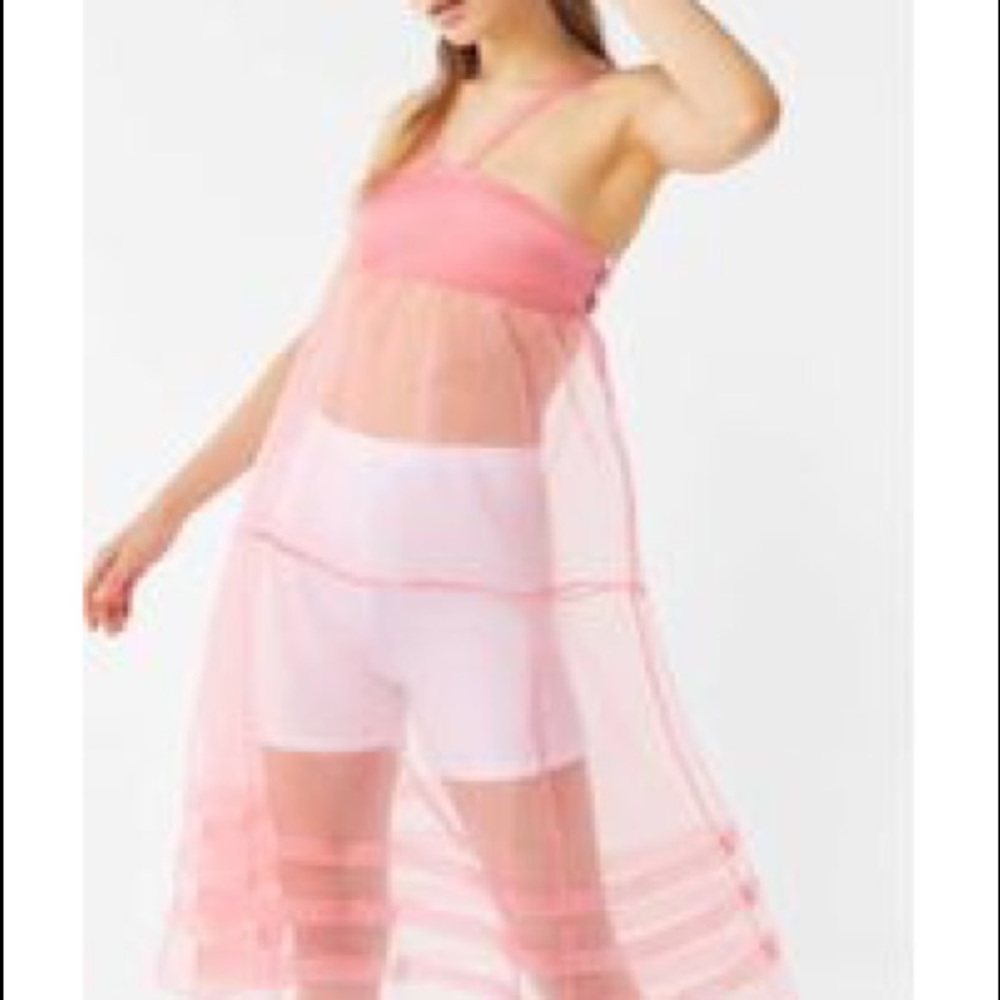Out from under Daphne tiered slip dress Sz S